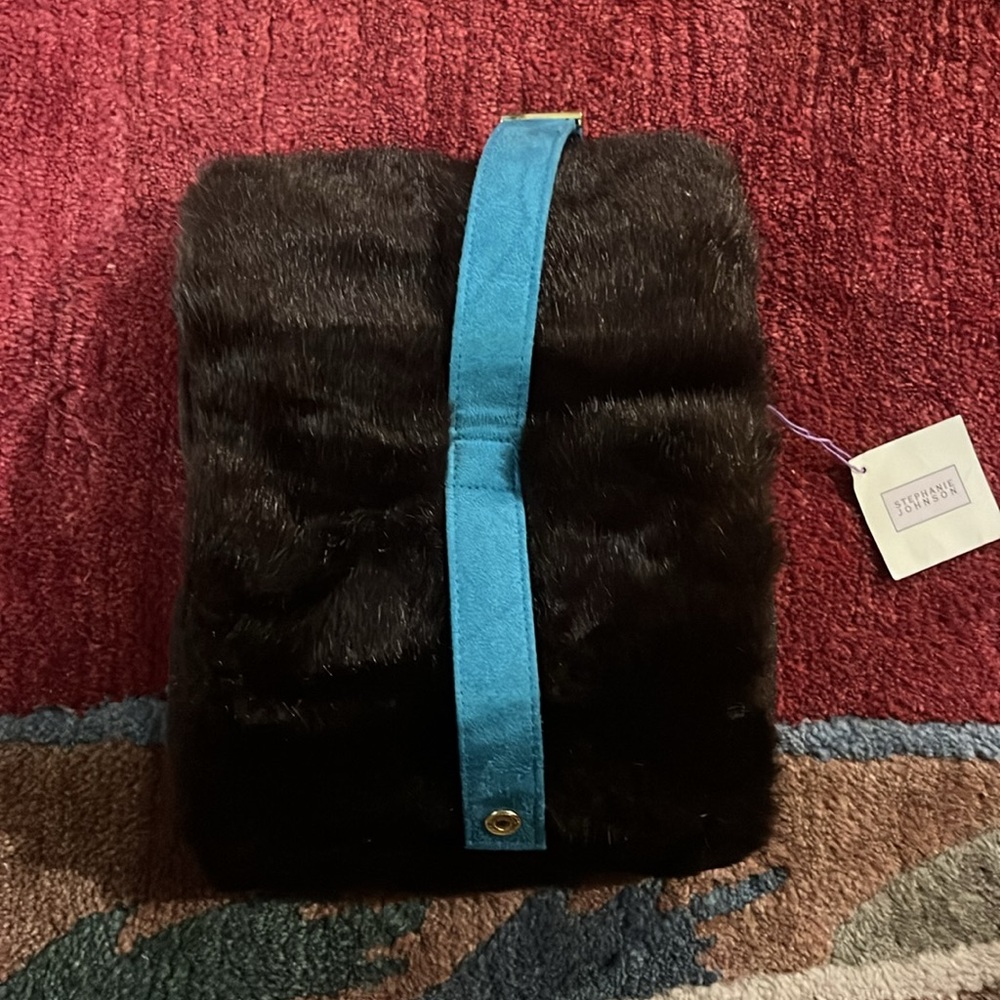NWT STEPHANIE JOHNSON Brown Faux Fur Roll Up Cosmetic Make Up Bag - Picture 4 of 4
